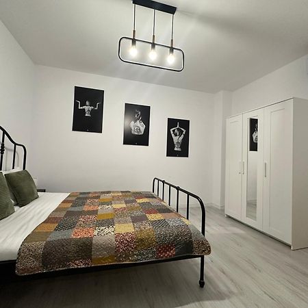 Garsoniera In Complex Rezidential Daire Bükreş Dış mekan fotoğraf